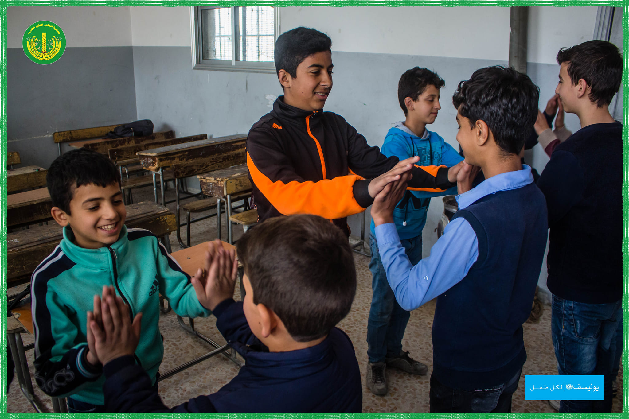 الأطفال قصة حلم وقصيدة أمل وخاطرة عذوبة 🥰💚.